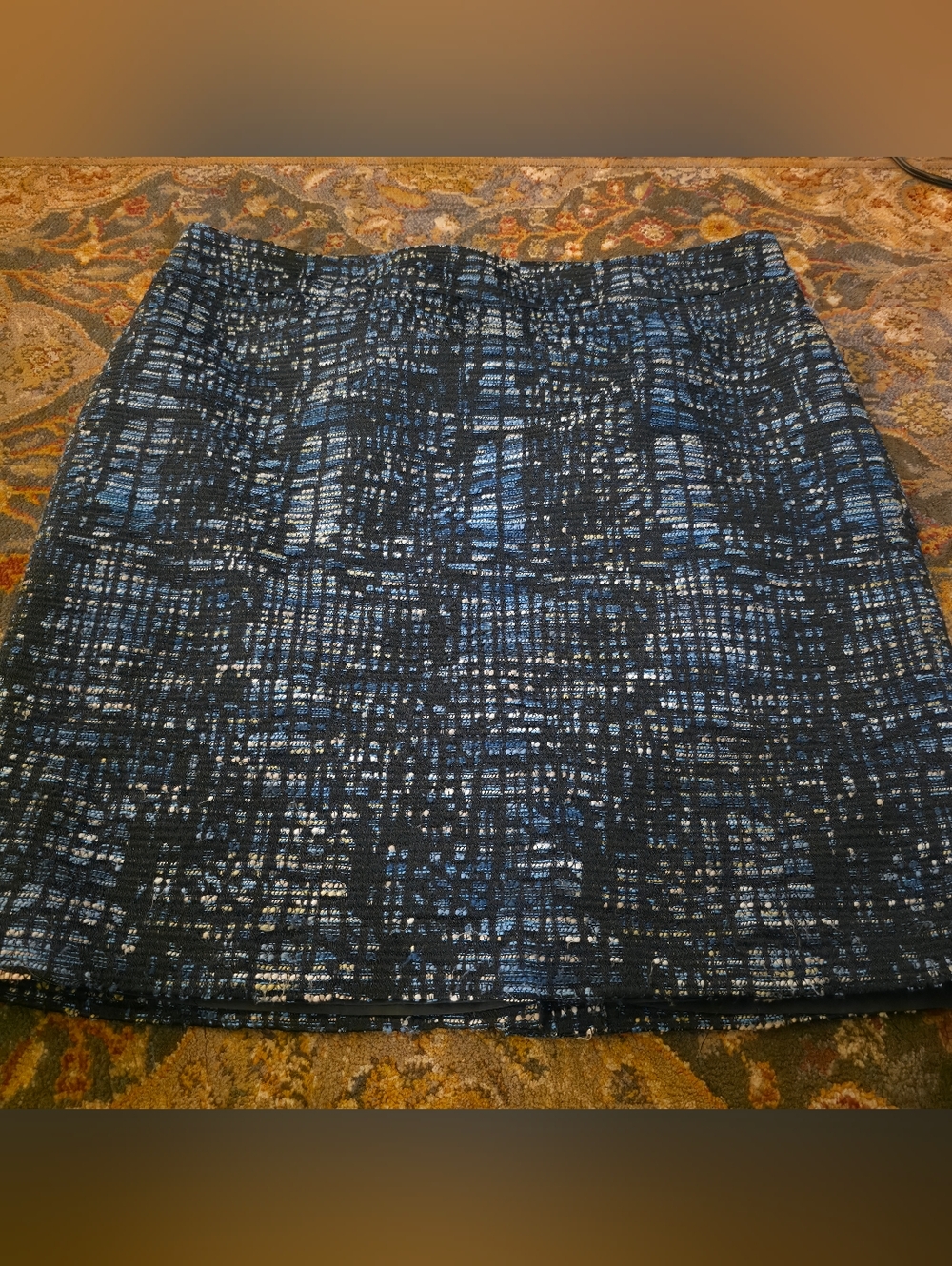 4/$67 Deal! Ann Taylor Textured Blue and Black Mini Skirt